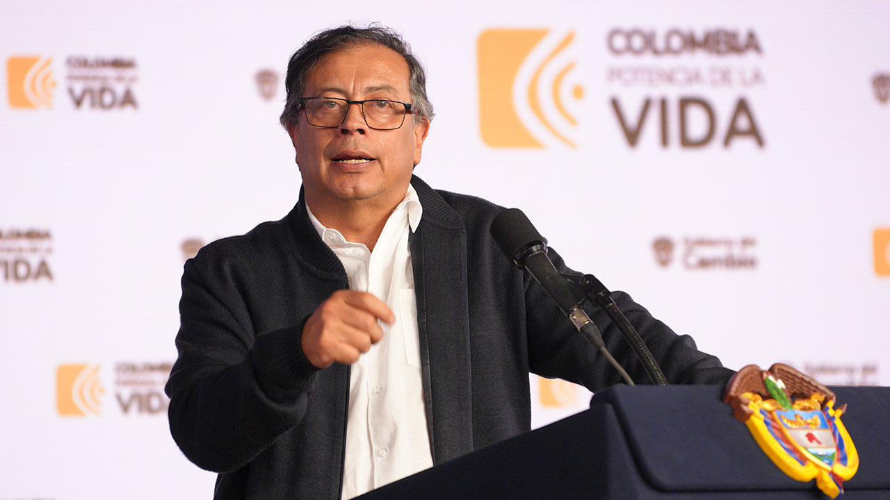 Empresarios Rechazan Postura De Presidente Gustavo Petro Por Vaca De